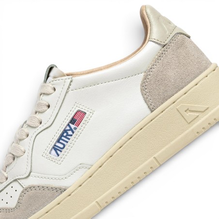AUTRY - Medalist Low Sneakers