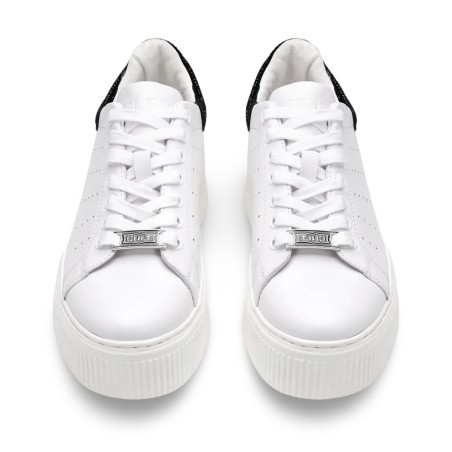 CULT sneakers