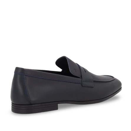 FRAU - Mocasín de piel con correa